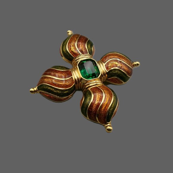 Joan Rivers Russian Onion Dome Maltese Cross Brooch w/ Center Emerald Stone VTG - Picture 1 of 7